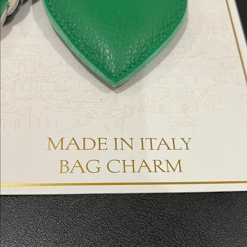 La Via | Italian Leather Heart Bag Charm 💚 - Picture 8 of 12